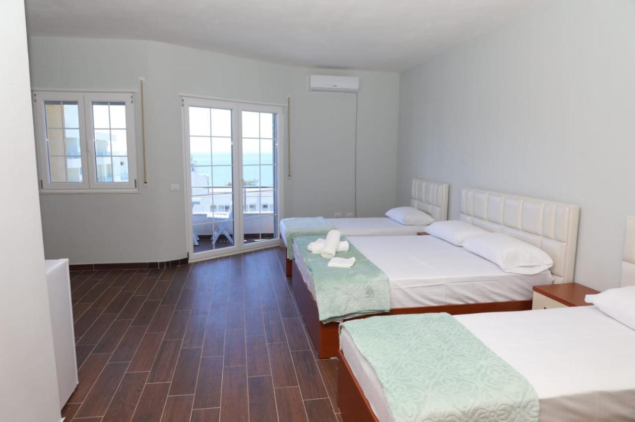 Ryan'S Hotel Shëngjin Εξωτερικό φωτογραφία