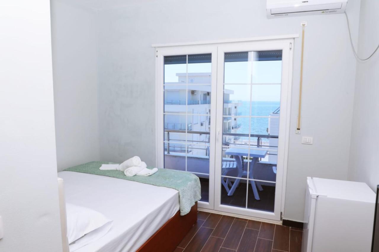Ryan'S Hotel Shëngjin Εξωτερικό φωτογραφία